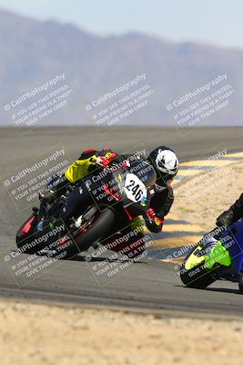 media/Apr-15-2022-Apex Assassins (Fri) [[9fb2e50610]]/Trackday Level 1/Session 5/Turn 12/